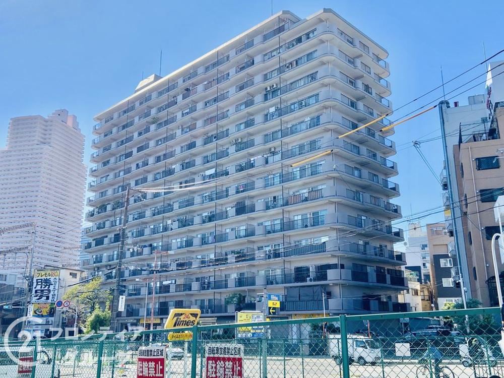 3LDK apartment in Miyakojima Ward, Osaka - Photo 1