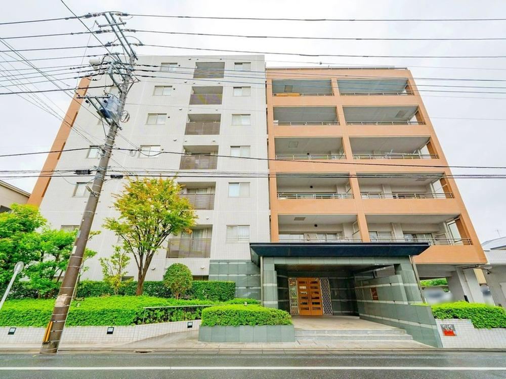 3LDK apartment in Minami Ward, Saitama - Photo 1