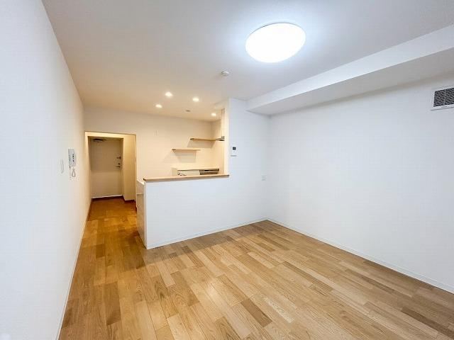 2LDK apartment in Setagaya Ward, Tokyo - Photo 1