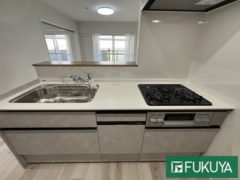 3LDK apartment in Nada Ward, Kobe, Hyogo - Photo 1