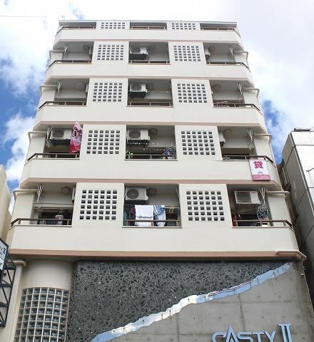 studio apartment in Naha, Okinawa - Photo 1