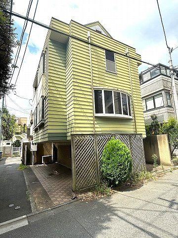 3LDK+S house in Minato Ward, Tokyo - Photo 1