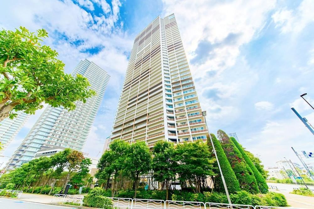 2LDK apartment in Koto Ward, Tokyo - Photo 1