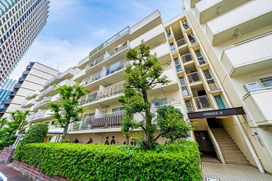 3LDK apartment in Shinagawa Ward, Tokyo - Photo 1