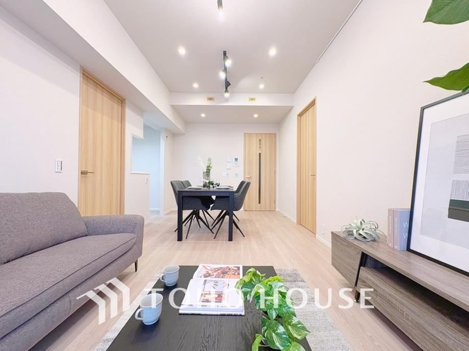 2LDK apartment in Nerima Ward, Tokyo - Photo 1