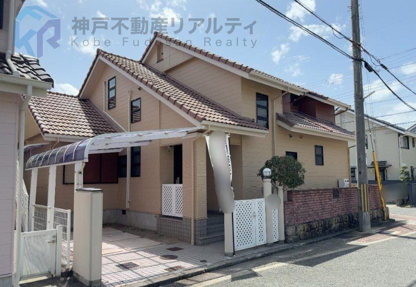 5LDK+2S house in Nishi Ward, Kobe, Hyogo - Photo 1