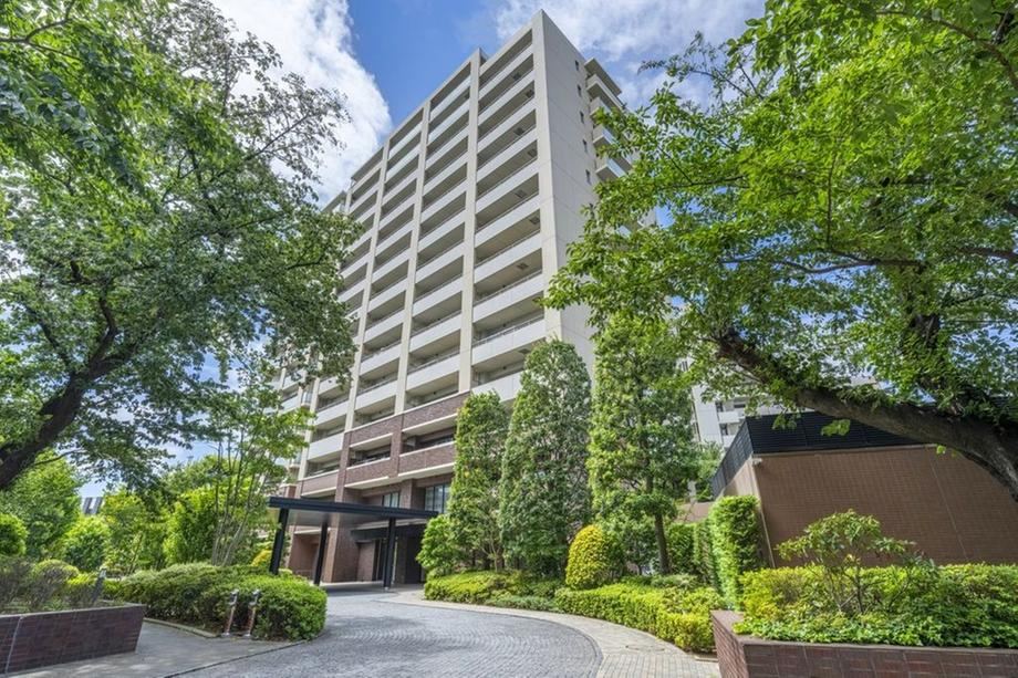 3LDK apartment in Urawa Ward, Saitama - Photo 1