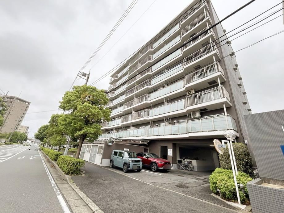 3LDK apartment in Funabashi, Chiba - Photo 1