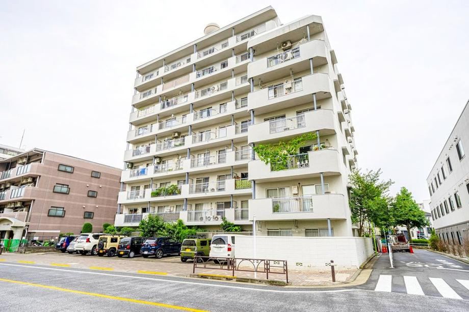 3LDK apartment in Setagaya Ward, Tokyo - Photo 1