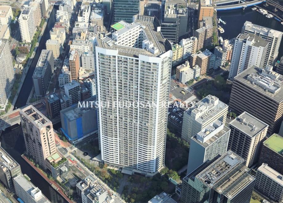 1LDK+S apartment in Minato Ward, Tokyo - Photo 1