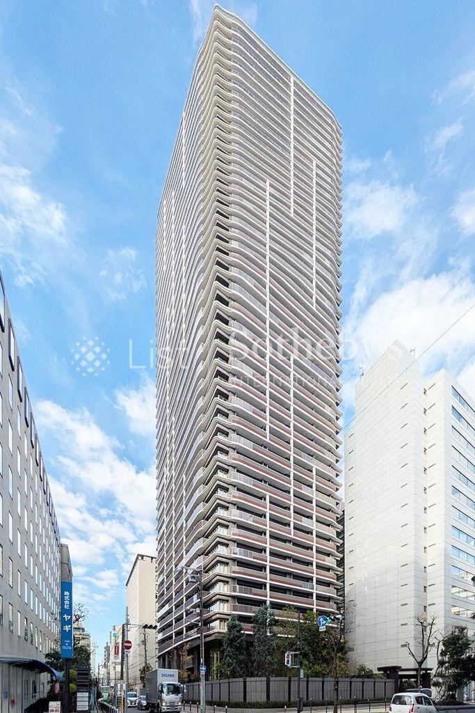 2LDK apartment in Chuo Ward, Osaka - Photo 1