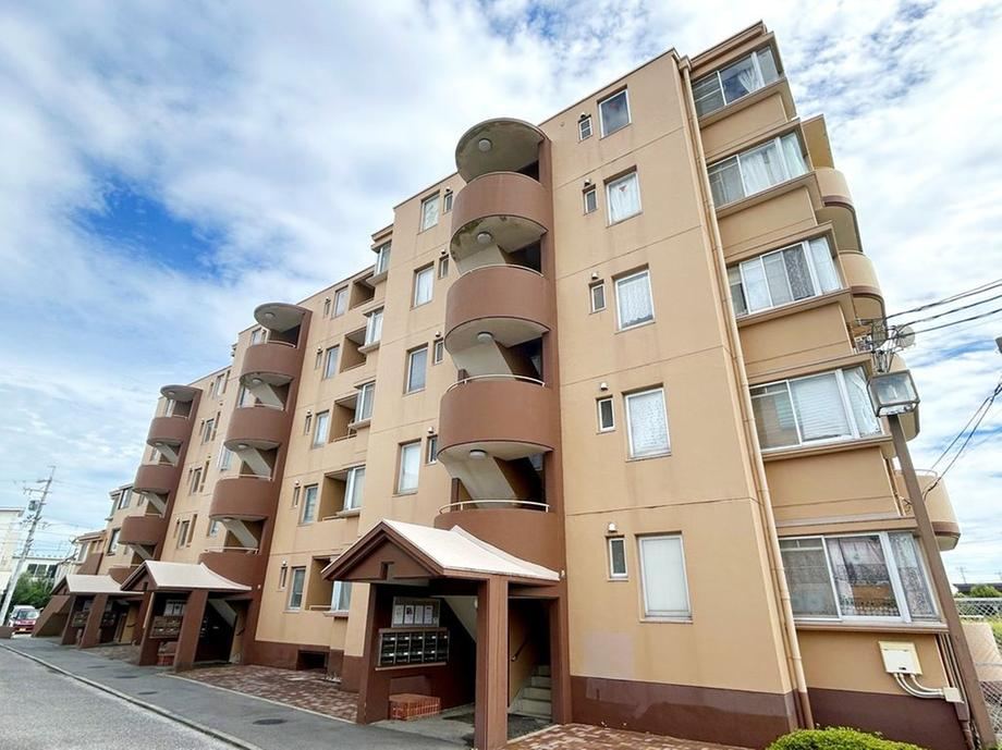 3LDK apartment in Anjo, Aichi - Photo 1