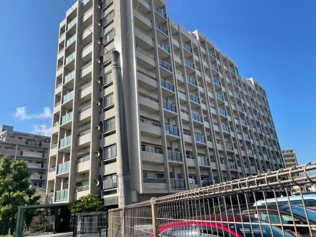 3LDK apartment in Higashi Ward, Fukuoka - Photo 1