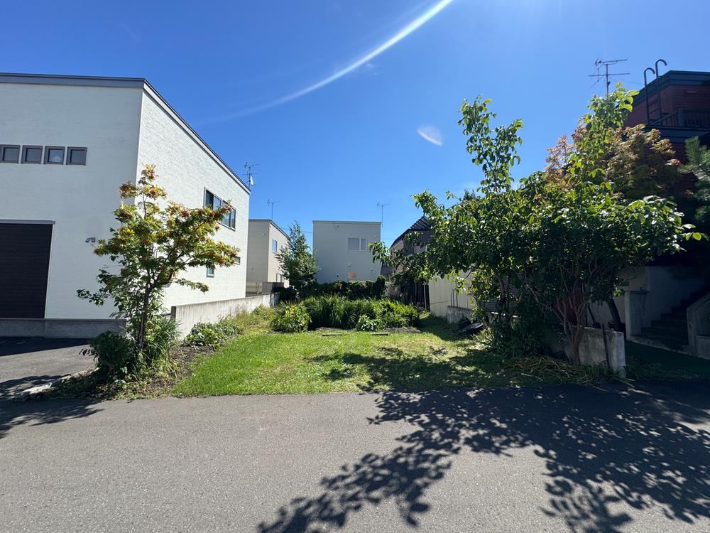 165 m² land in Teine Ward, Sapporo, Hokkaido - Photo 1