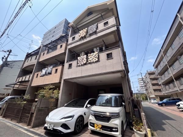 5LDK house in Abeno Ward, Osaka - Photo 1