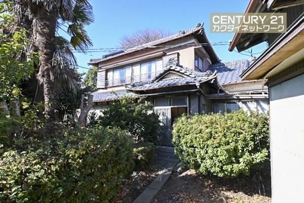 7DK house in Kuki, Saitama - Photo 1