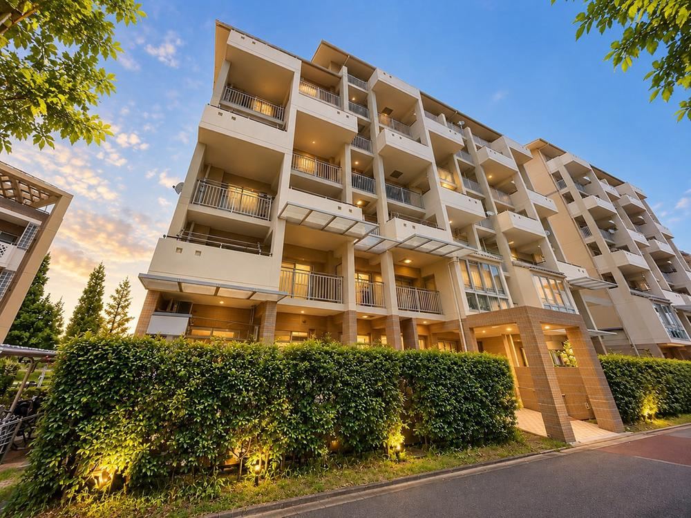 4LDK apartment in Inzai, Chiba - Photo 1