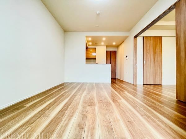 1LDK apartment in Minato Ward, Tokyo - Photo 1