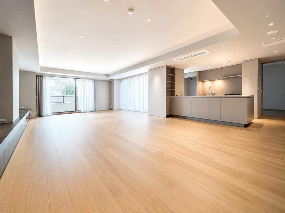 3LDK apartment in Meguro Ward, Tokyo - Photo 1