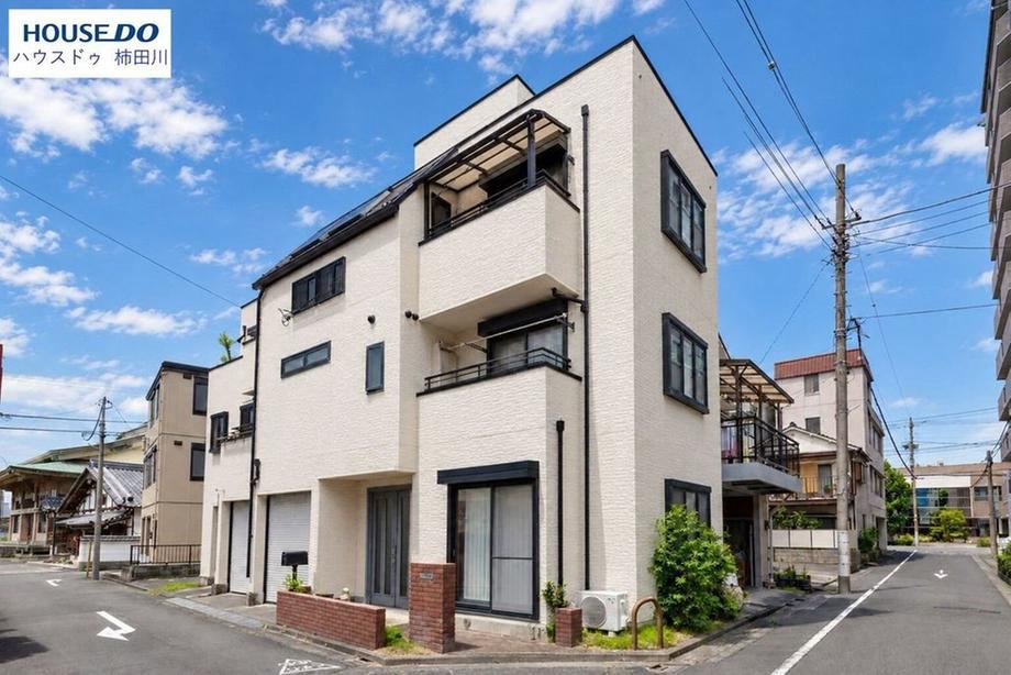 5LDK house in Numazu, Shizuoka - Photo 1