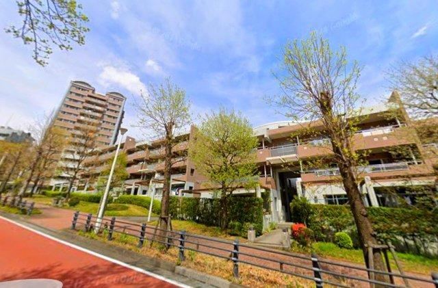 4LDK apartment in Hachioji, Tokyo - Photo 1