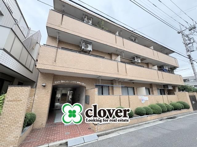 studio apartment in Nakano Ward, Tokyo - Photo 1