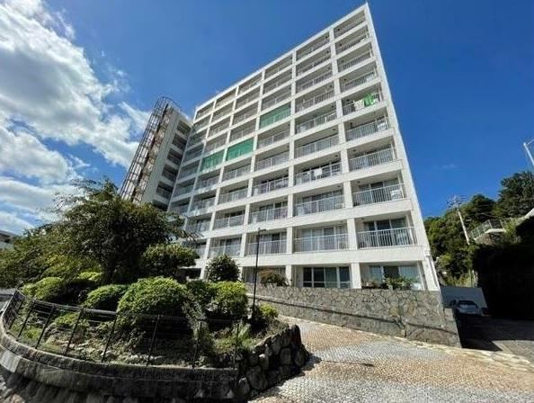 studio apartment in Atami, Shizuoka - Photo 1