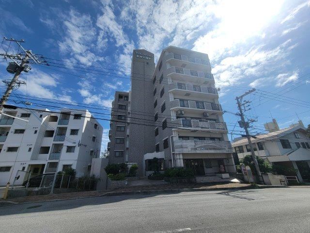 2LDK apartment in Naha, Okinawa - Photo 1