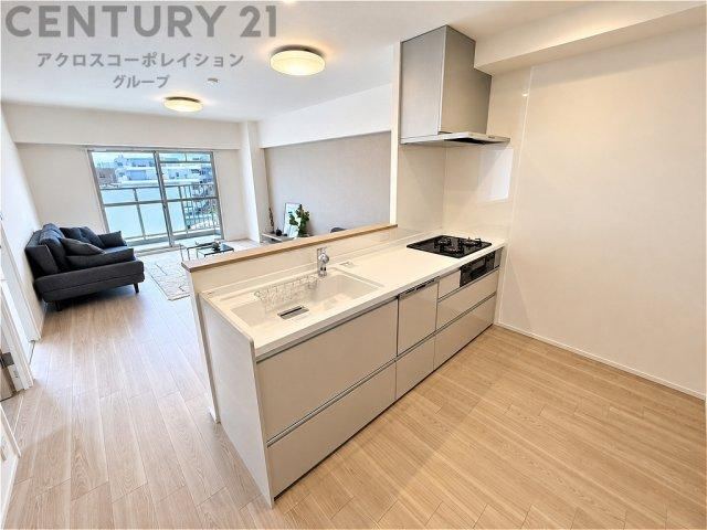 4LDK+S apartment in Amagasaki, Hyogo - Photo 1