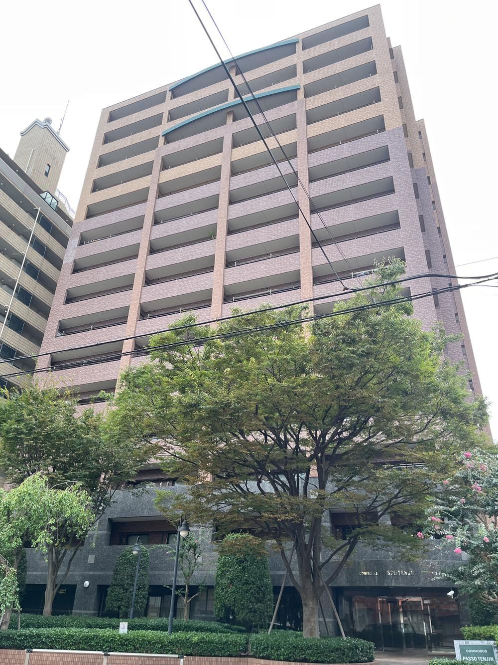 2LDK apartment in Chuo Ward, Fukuoka - Photo 1