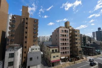 2LDK apartment in Sumida Ward, Tokyo - Photo 1
