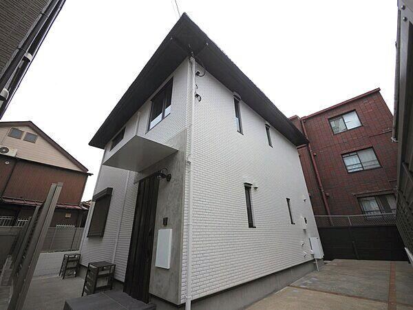 3LDK house in Setagaya Ward, Tokyo - Photo 1