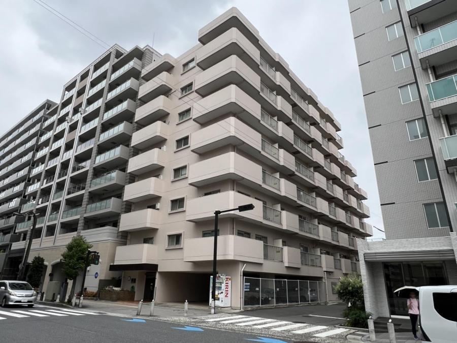 2LDK+S apartment in Atsugi, Kanagawa - Photo 1
