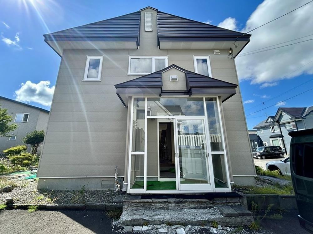 5LDK house in Chitose, Hokkaido - Photo 1