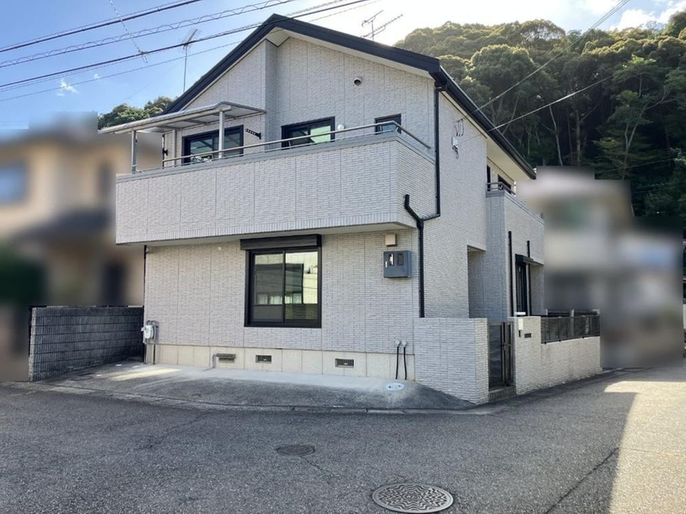 3LLDDKK house in Otsu, Shiga - Photo 1