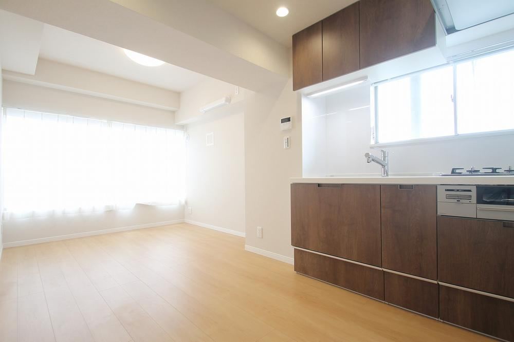 2LDK apartment in Kawasaki Ward, Kawasaki, Kanagawa - Photo 1