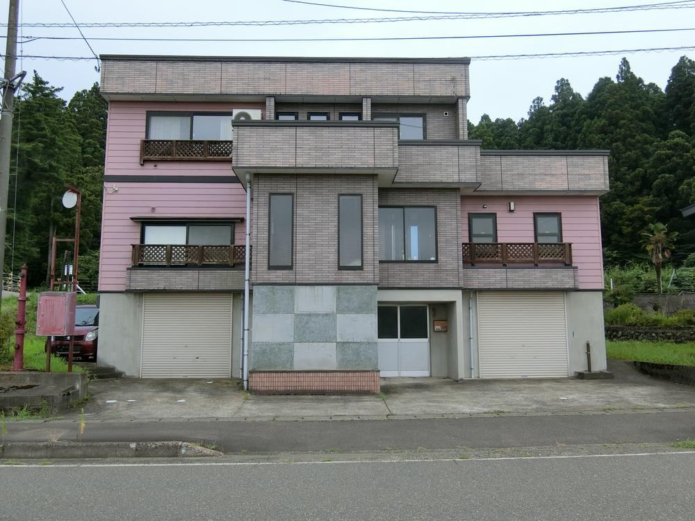6DK+S house in Joetsu, Niigata - Photo 1