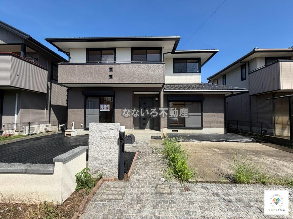 5LDK+S house in Koga, Ibaraki - Photo 1