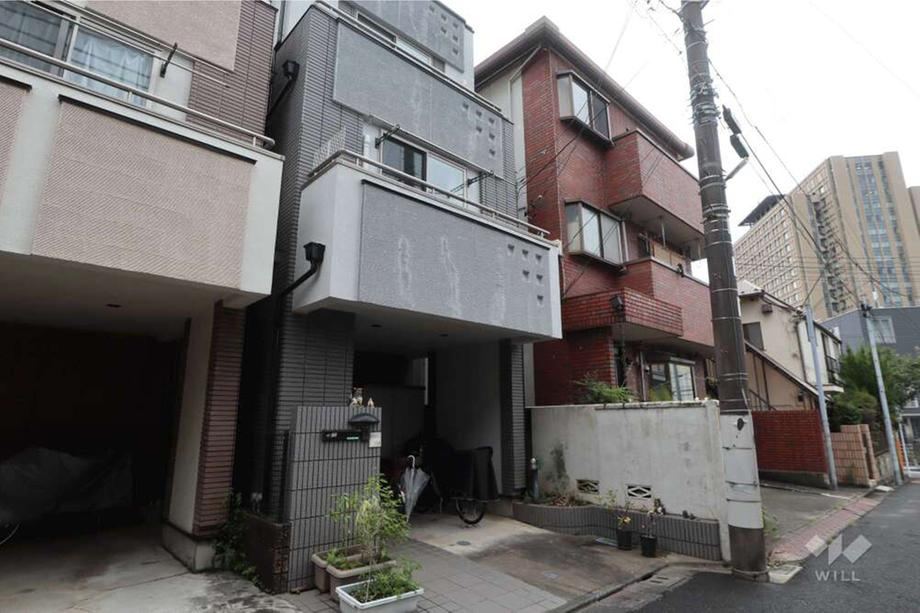 4LDK house in Itabashi Ward, Tokyo - Photo 1