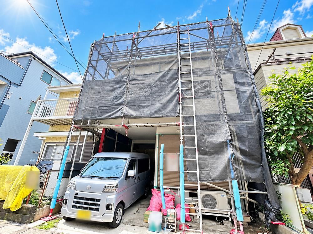 3LDK house in Ayase, Kanagawa - Photo 1