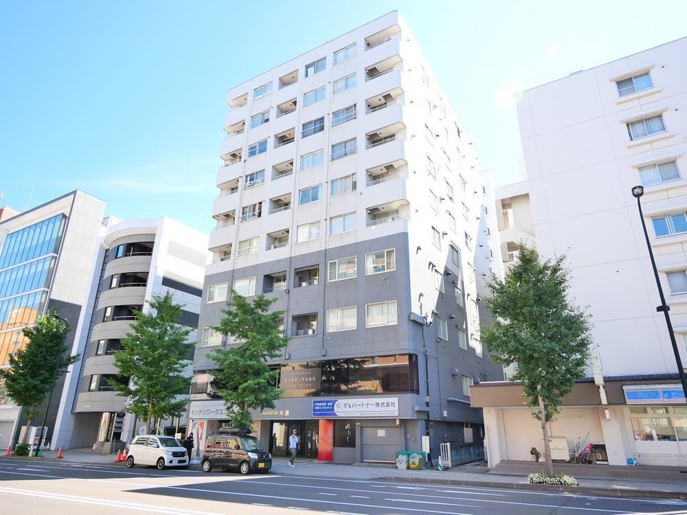 2LDK apartment in Chuo Ward, Sapporo, Hokkaido - Photo 1