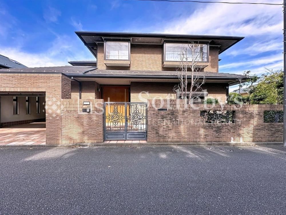 7LDK+S house in Tama, Tokyo - Photo 1