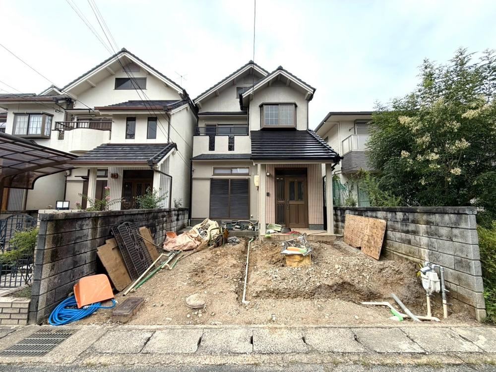 4LDK house in Fushimi Ward, Kyoto - Photo 1