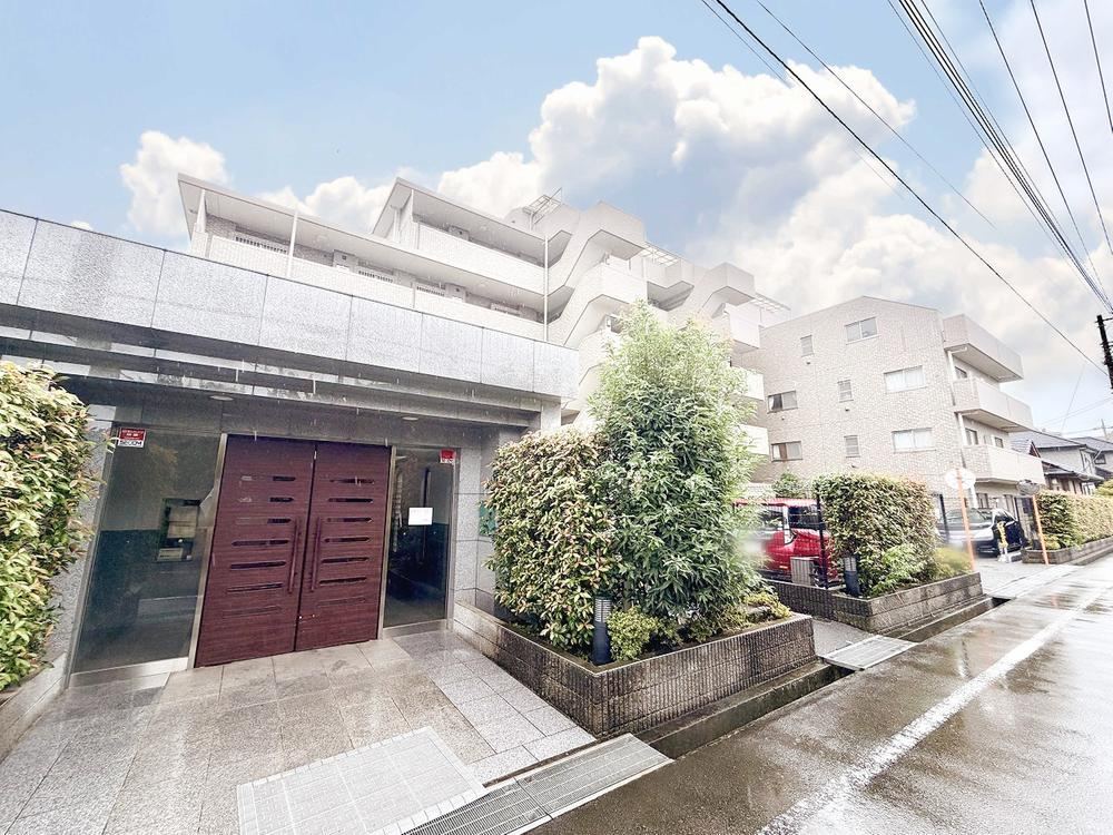 3LDK apartment in Hachioji, Tokyo - Photo 1