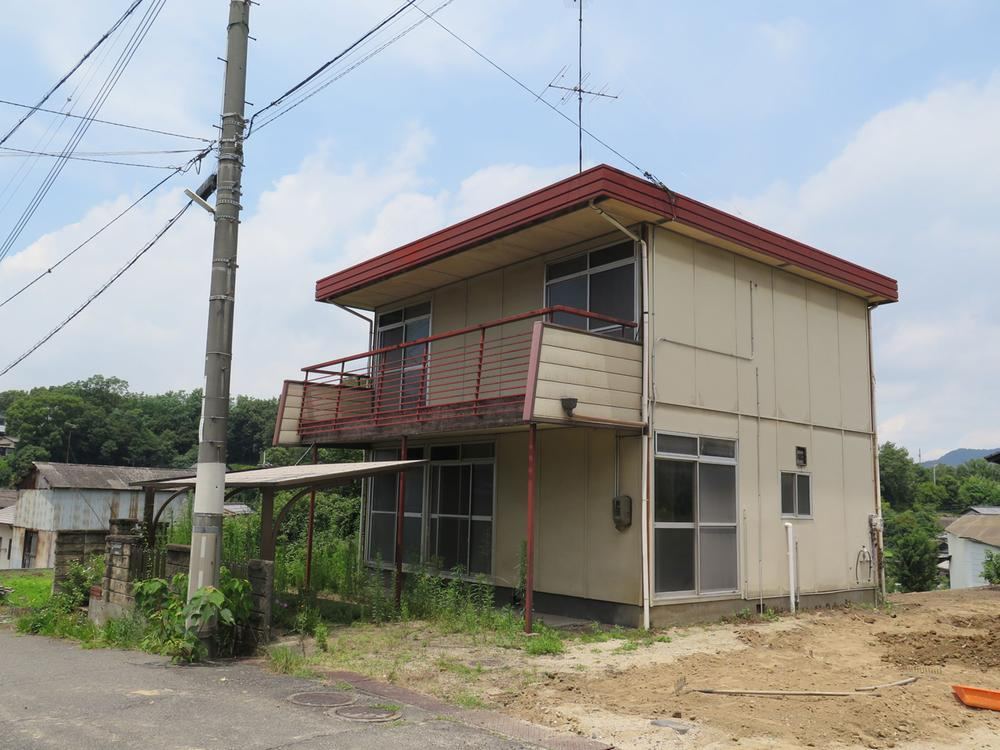 4LDK house in Kurashiki, Okayama - Photo 1