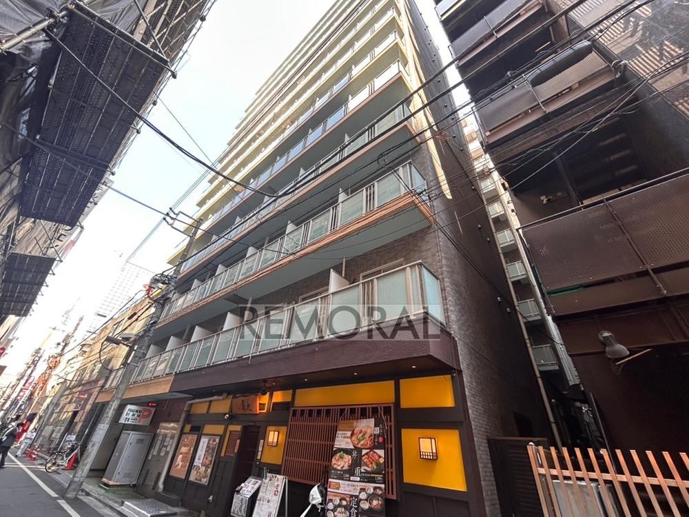 studio apartment in Taito Ward, Tokyo - Photo 1