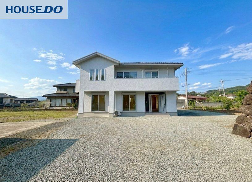 4LDK house in Kofu, Yamanashi - Photo 1