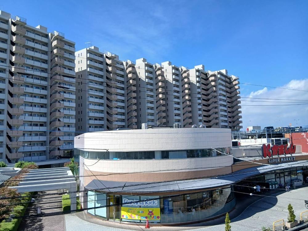 3LDK+S apartment in Utsunomiya, Tochigi - Photo 1