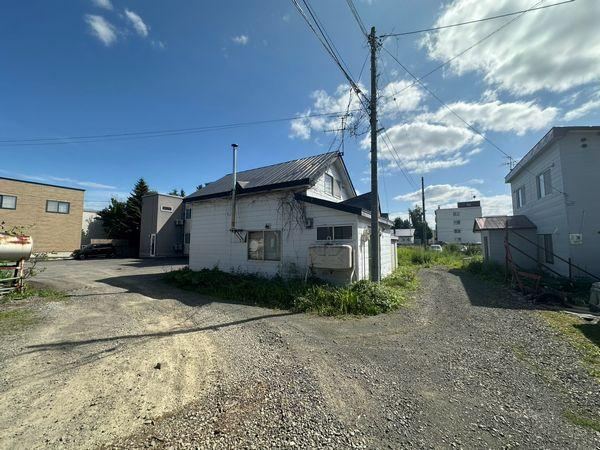 392 m² land in Asahikawa, Hokkaido - Photo 1