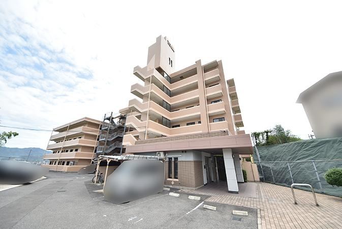 4LDK apartment in Minami Ward, Hiroshima - Photo 1